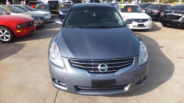 2010 Nissan Altima Mountaineer