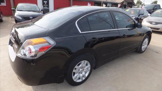 2010 Nissan Altima Mountaineer