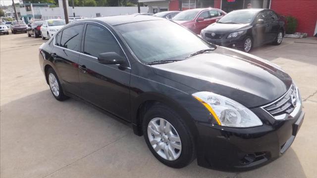 2010 Nissan Altima Mountaineer