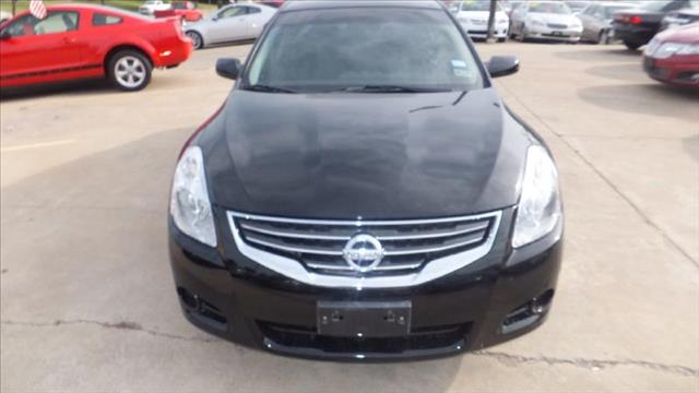 2010 Nissan Altima Mountaineer