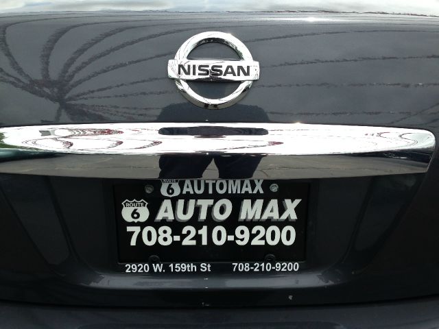 2010 Nissan Altima Pickupslt Quad Cab SWB 4WD 4x4 Truck