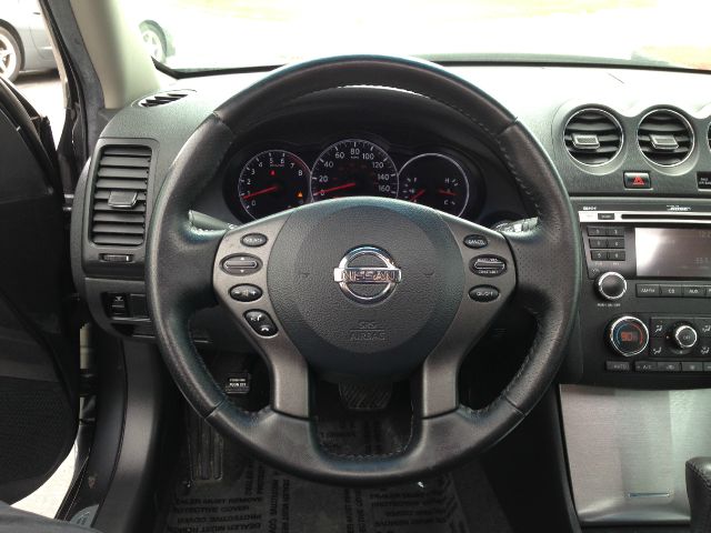 2010 Nissan Altima Pickupslt Quad Cab SWB 4WD 4x4 Truck