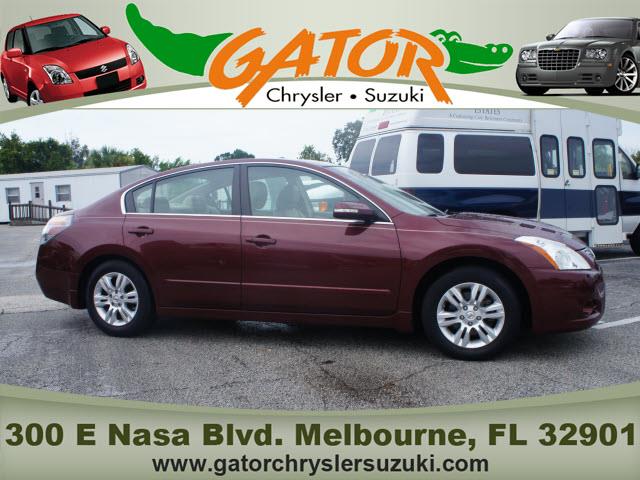 2010 Nissan Altima SLT Quad Cab 2WD