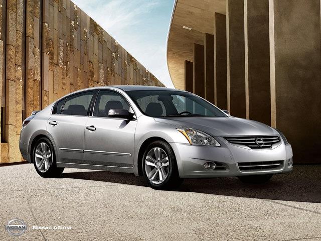 2010 Nissan Altima SLT Quad Cab 2WD