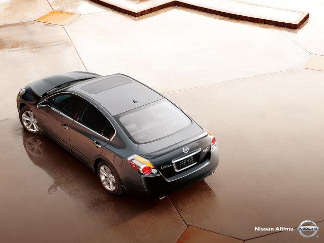 2010 Nissan Altima SLT Quad Cab 2WD