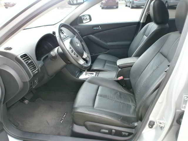 2010 Nissan Altima LS S