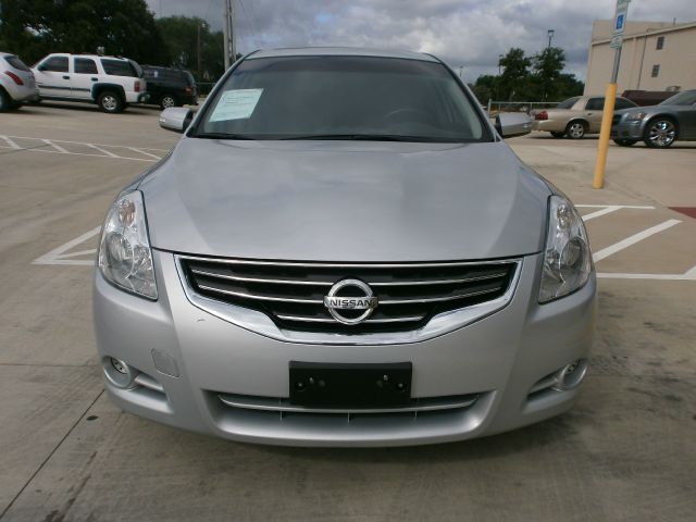 2010 Nissan Altima LS S