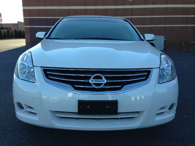 2011 Nissan Altima 4WD Reg Cab 133