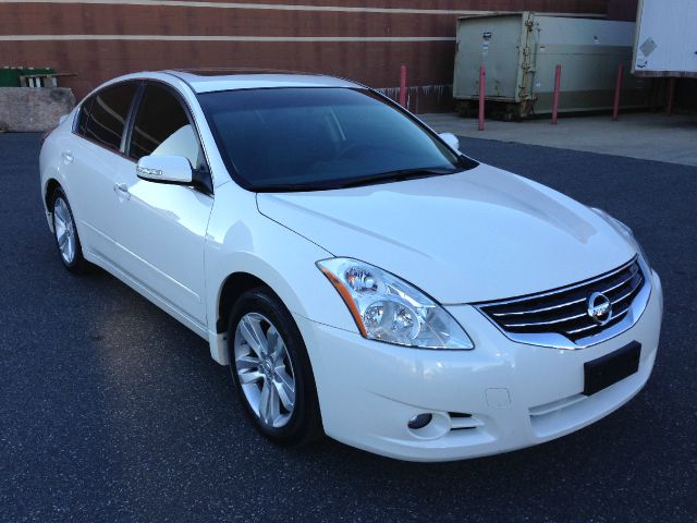 2011 Nissan Altima 4WD Reg Cab 133