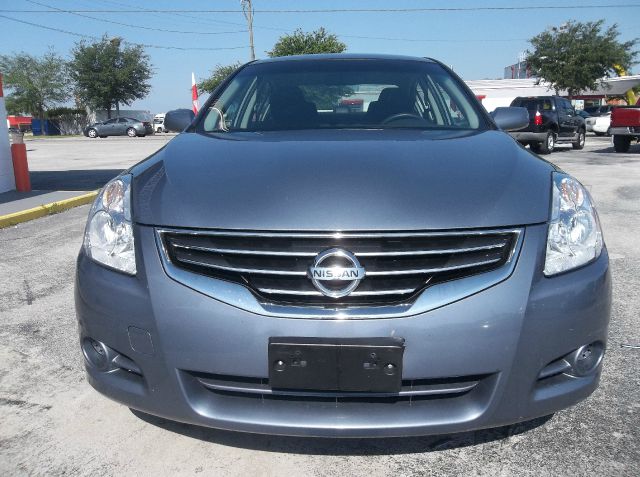 2011 Nissan Altima Pickupslt Quad Cab SWB 4WD 4x4 Truck