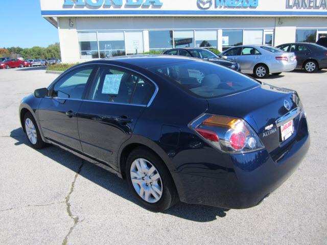 2011 Nissan Altima Pickupslt Quad Cab SWB 4WD 4x4 Truck