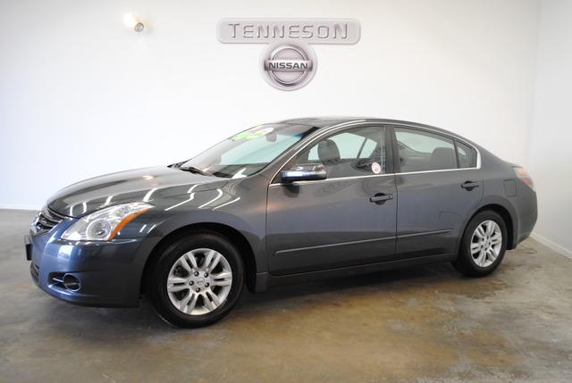 2011 Nissan Altima SLT Quad Cab 2WD