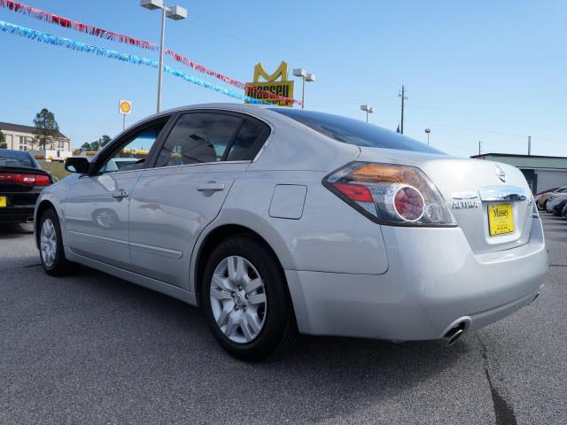 2011 Nissan Altima Pickupslt Quad Cab SWB 4WD 4x4 Truck