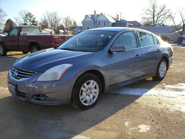 2011 Nissan Altima Pickupslt Quad Cab SWB 4WD 4x4 Truck