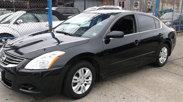 2011 Nissan Altima Pickupslt Quad Cab SWB 4WD 4x4 Truck