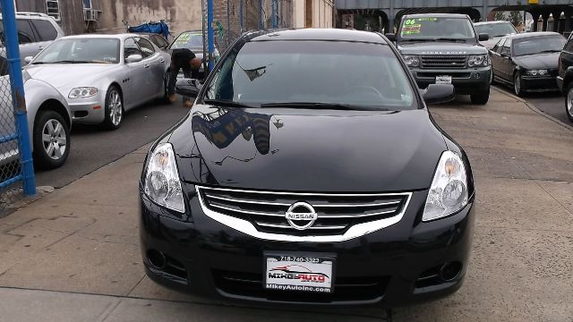 2011 Nissan Altima Pickupslt Quad Cab SWB 4WD 4x4 Truck