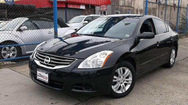 2011 Nissan Altima Pickupslt Quad Cab SWB 4WD 4x4 Truck