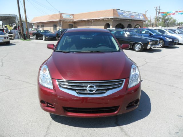 2011 Nissan Altima Pickupslt Quad Cab SWB 4WD 4x4 Truck