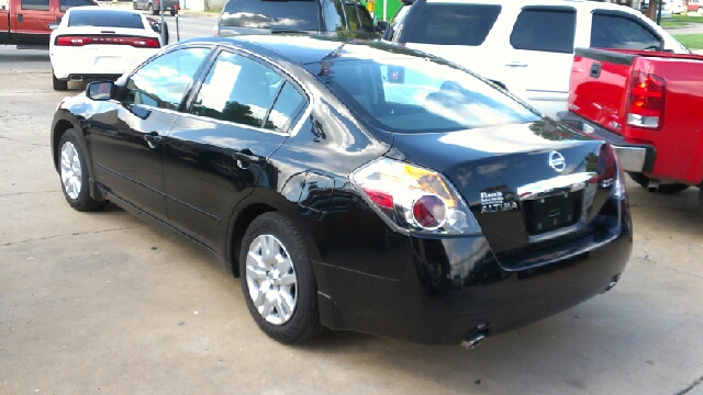 2011 Nissan Altima Pickupslt Quad Cab SWB 4WD 4x4 Truck