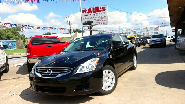 2011 Nissan Altima Pickupslt Quad Cab SWB 4WD 4x4 Truck