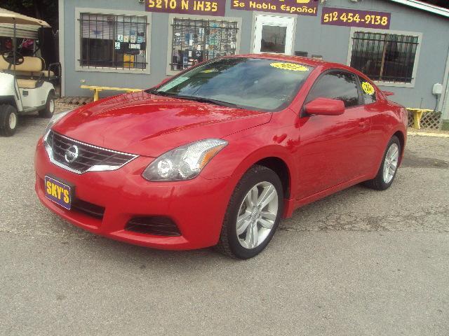 2011 Nissan Altima Unknown