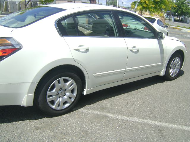 2011 Nissan Altima Pickupslt Quad Cab SWB 4WD 4x4 Truck