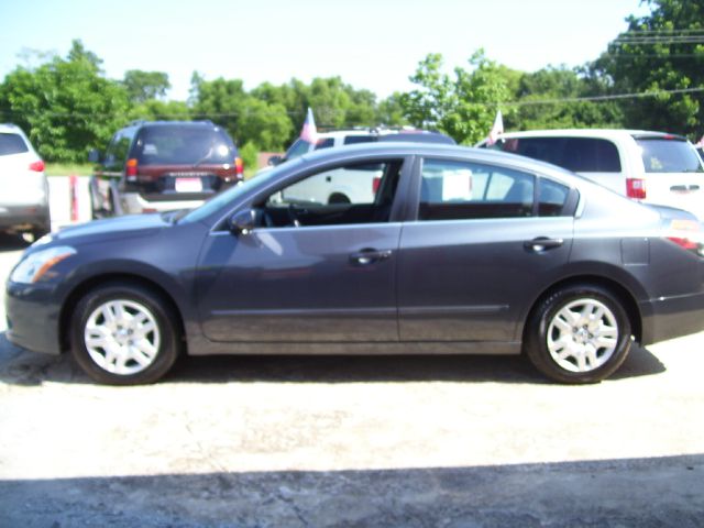 2011 Nissan Altima Pickupslt Quad Cab SWB 4WD 4x4 Truck