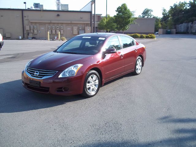 2011 Nissan Altima Pickupslt Quad Cab SWB 4WD 4x4 Truck