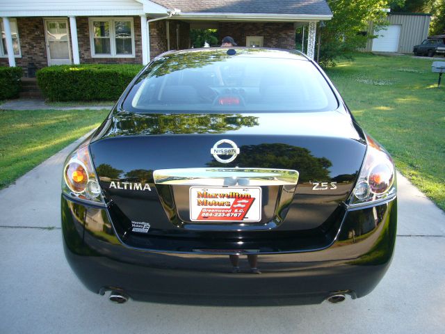 2011 Nissan Altima Pickupslt Quad Cab SWB 4WD 4x4 Truck