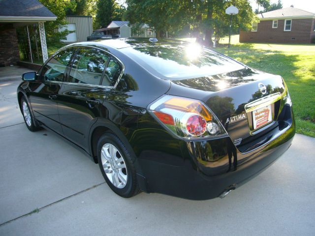 2011 Nissan Altima Pickupslt Quad Cab SWB 4WD 4x4 Truck