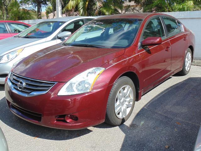 2011 Nissan Altima Pickupslt Quad Cab SWB 4WD 4x4 Truck