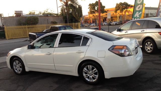 2011 Nissan Altima Pickupslt Quad Cab SWB 4WD 4x4 Truck