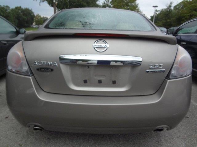 2011 Nissan Altima Pickupslt Quad Cab SWB 4WD 4x4 Truck