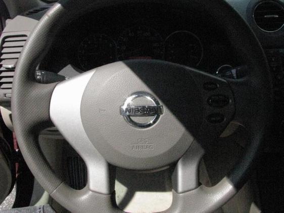 2011 Nissan Altima GS-R