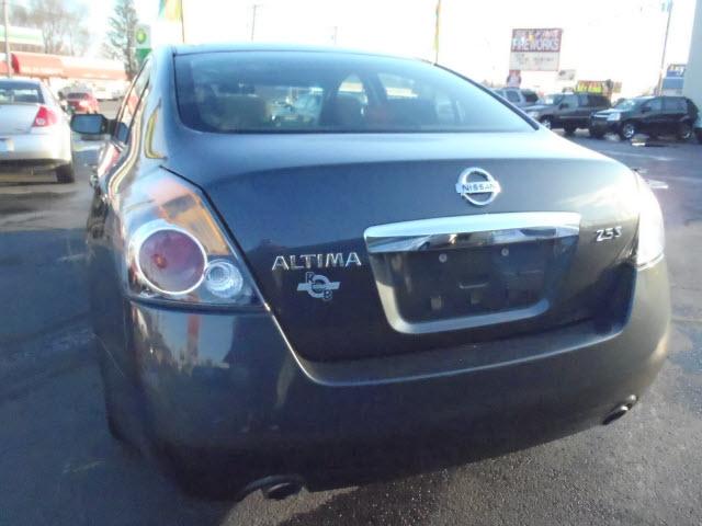 2011 Nissan Altima Pickupslt Quad Cab SWB 4WD 4x4 Truck