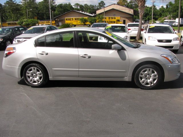 2012 Nissan Altima Pickupslt Quad Cab SWB 4WD 4x4 Truck