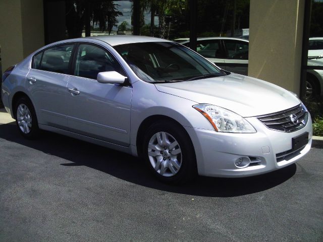 2012 Nissan Altima Pickupslt Quad Cab SWB 4WD 4x4 Truck