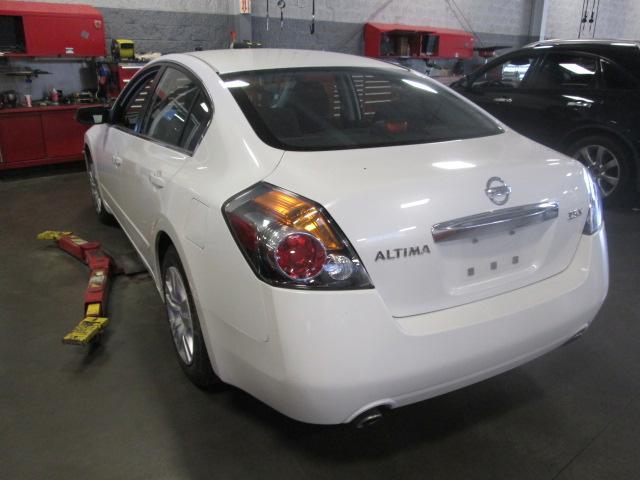 2012 Nissan Altima Unknown