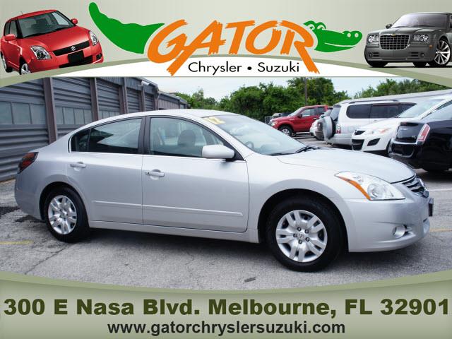 2012 Nissan Altima Pickupslt Quad Cab SWB 4WD 4x4 Truck