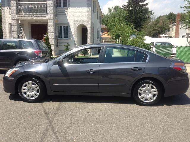 2012 Nissan Altima Pickupslt Quad Cab SWB 4WD 4x4 Truck