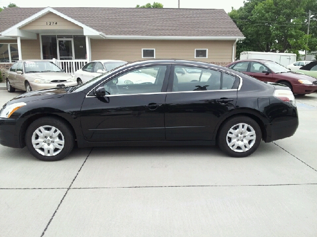 2012 Nissan Altima Pickupslt Quad Cab SWB 4WD 4x4 Truck