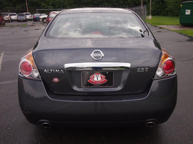 2012 Nissan Altima Pickupslt Quad Cab SWB 4WD 4x4 Truck