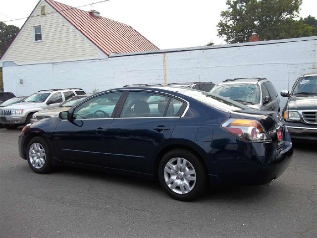 2012 Nissan Altima Pickupslt Quad Cab SWB 4WD 4x4 Truck