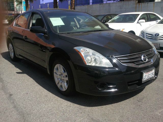 2012 Nissan Altima Pickupslt Quad Cab SWB 4WD 4x4 Truck