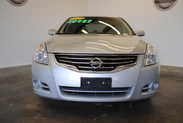 2012 Nissan Altima Pickupslt Quad Cab SWB 4WD 4x4 Truck