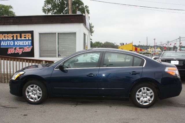 2012 Nissan Altima GS-R