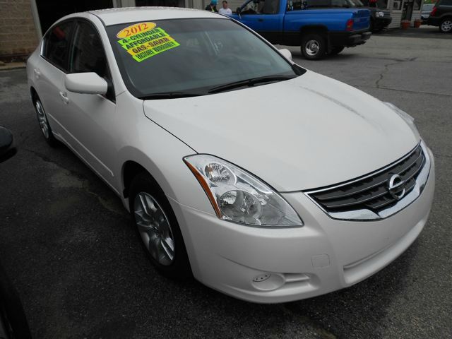 2012 Nissan Altima Pickupslt Quad Cab SWB 4WD 4x4 Truck