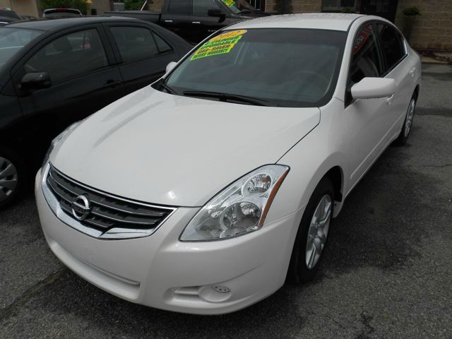 2012 Nissan Altima Pickupslt Quad Cab SWB 4WD 4x4 Truck