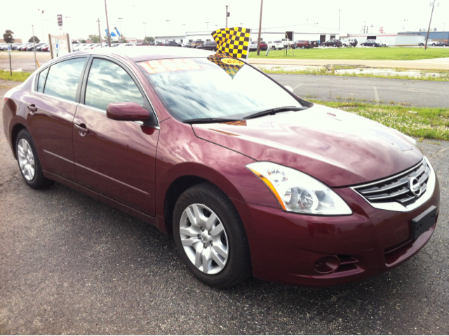 2012 Nissan Altima Pickupslt Quad Cab SWB 4WD 4x4 Truck