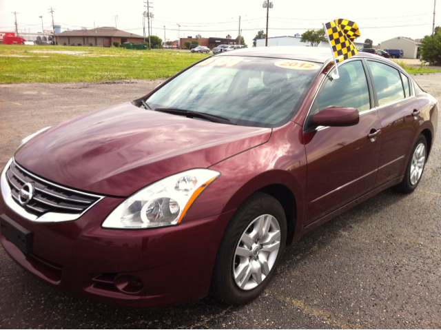 2012 Nissan Altima Pickupslt Quad Cab SWB 4WD 4x4 Truck